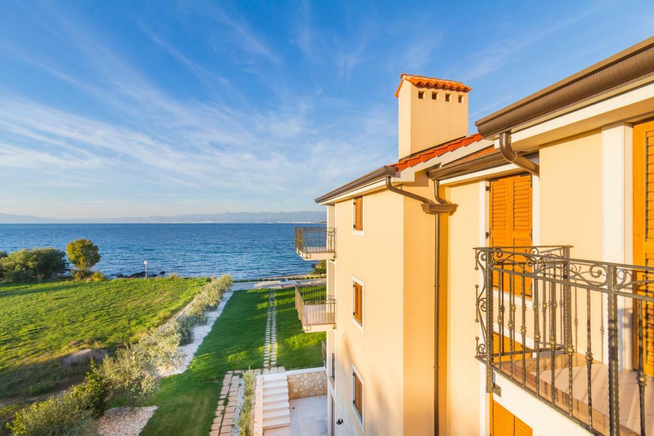 Villa Luxury Matea 2 *