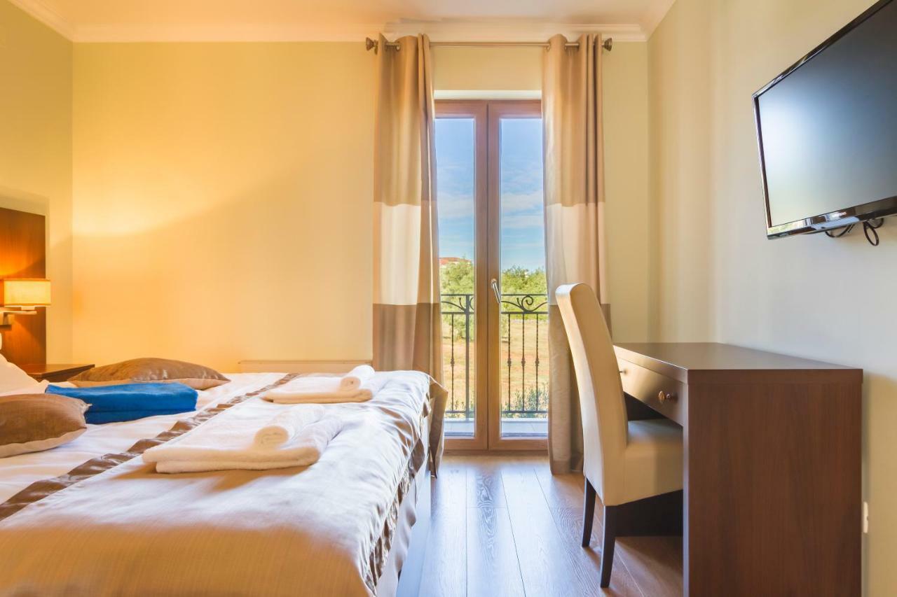 Villa Luxury Matea 2 *